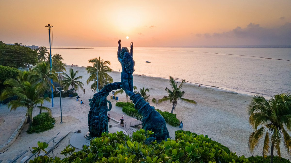 🛕 Además de su patrimonio natural, esta área se encuentra rodeada por un importante acervo cultural pues colinda con zonas arqueológicas de Tulum como Muyil, Xelhá, Xcaret, Playa del Carmen y Cobá.

🤲🏽🌎 Tulum también es la puerta de entrada a la Reserva de la Biosfera Sian