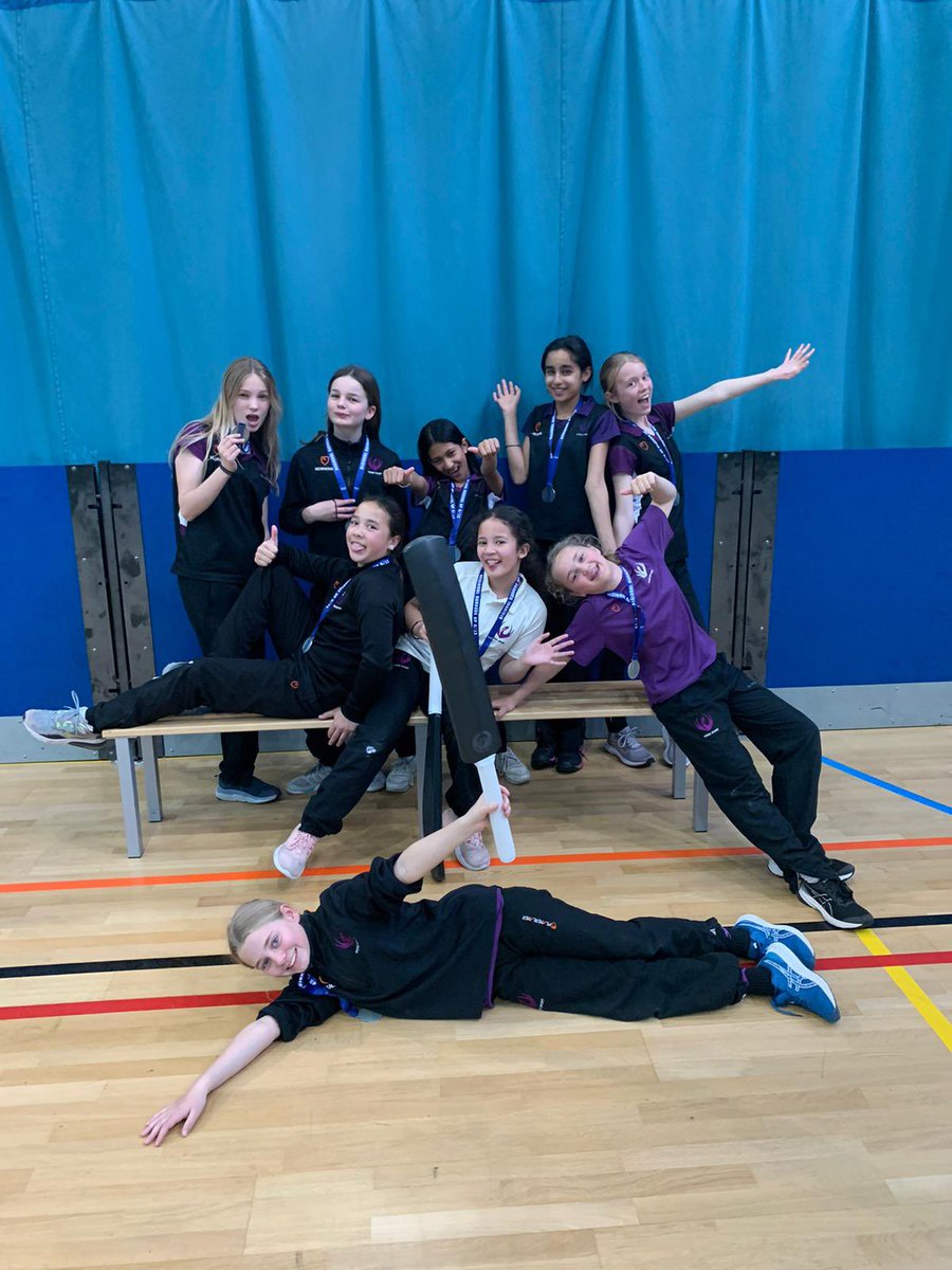 Well done to our U13 Girls cricketers who finished runners up at the regional indoor schools competition yesterday! The team lost to Ipswich in the final. Well done girls! 🏏