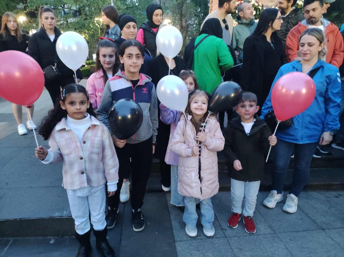 muhammet8662562's tweet photo. Alo199 NeOlacak
Bu yavrucaklar işi olmayan anne ve babalar istemiyor!!! https://t.co/2dQiuSn1Ad