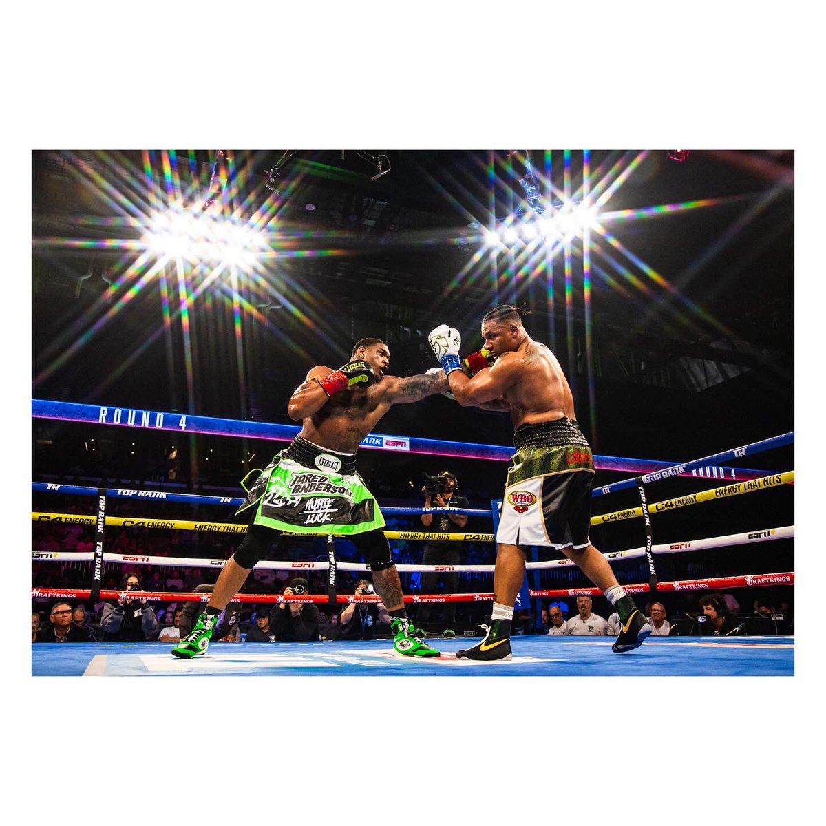 MezaPhotos's tweet photo. Frames from when Top Rank held their fight in Corpus Christi  #photograghy #sportsphotography https://t.co/IQirrZkb49