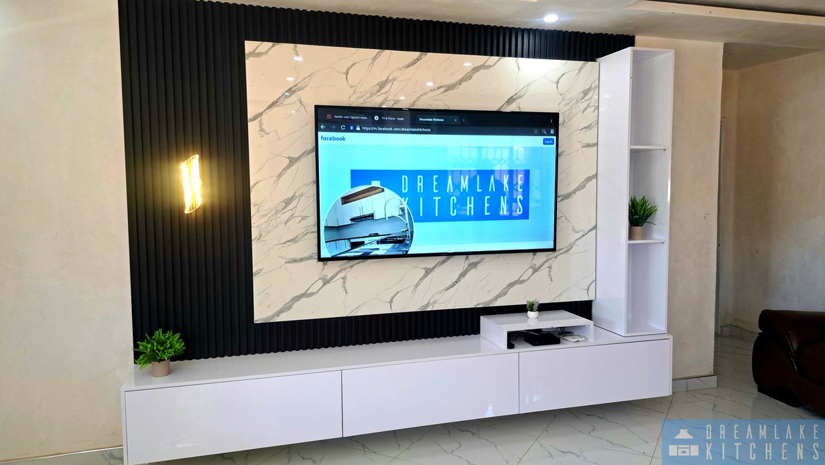 DreamlakeKitchy's tweet photo. Floating TV Stand 
A room should never allow the eye to settle in one place. It should smile at you and create fantasy.
#interiordesign #floatingtvstand #tvstand #cabinets https://t.co/R83LSG50Nd