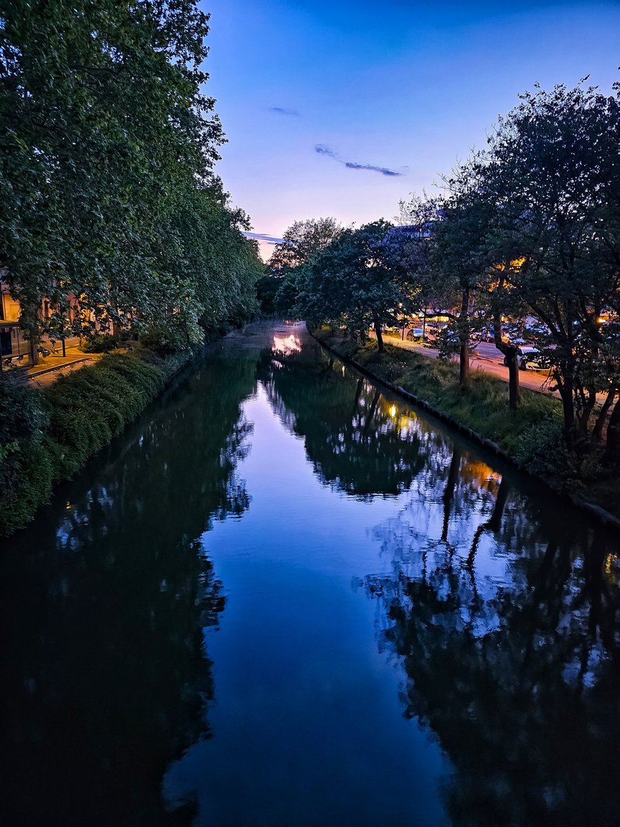 Et une belle soirée à vous ! 😘

#Toulouse
#CanalDuMidi