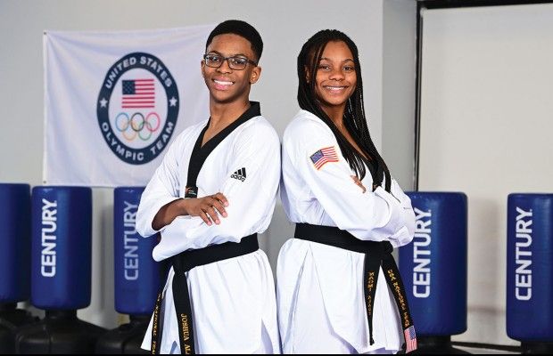 Meet Naomi and Joshua Alade: Bellaire teens who rank among the world's best taekwondo athletes. The @CarnegieRhinos 10th graders are both members of Team USA, which represents the U.S. in international sports competitions. Read their story. @USA_Taekwondo buff.ly/3w3E4x6