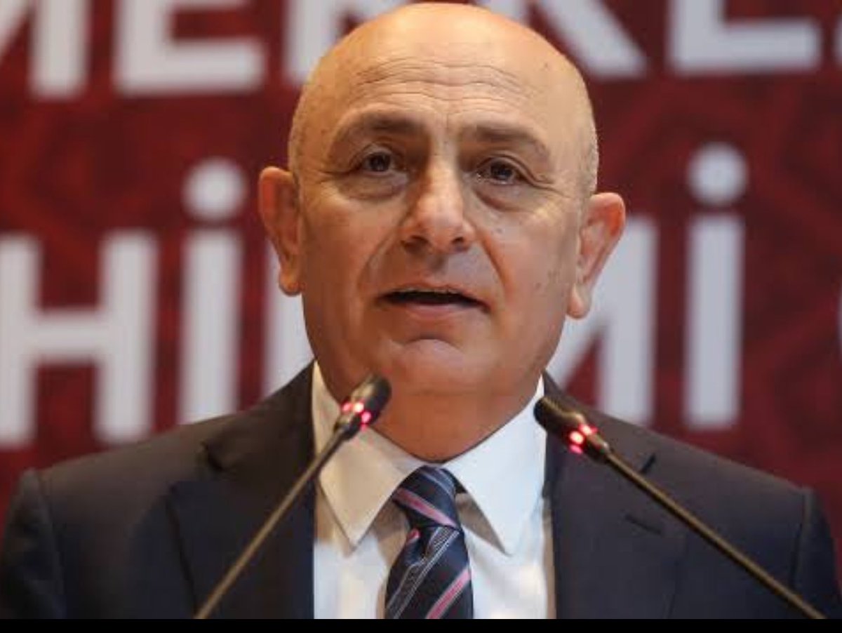 'LİG TESCİL EDİLMEYEBİLİR'

Süleyman Hurma: 'FIFA ve UEFA Türk futbolunu takibe almış durumda. Şunu da net bilelim, Türkiye Ligi, bu durum böyle devam ederse tescil olmama tehlikesiyle karşı karşıya.'

[Habertürk]