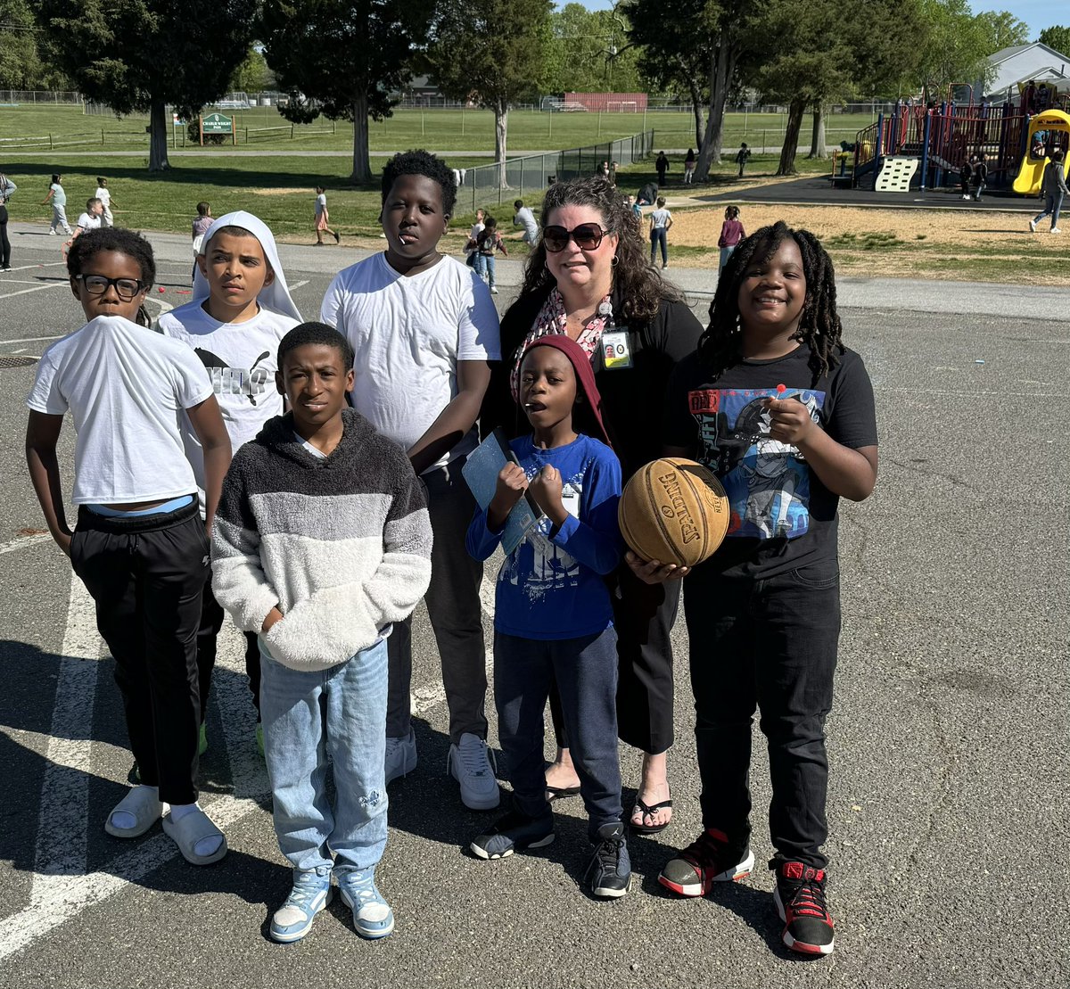 My crew of Heroes and Future leaders at Indianhead elementary with the superhero principal Ms Blandford.
#beaheroproject 
#FutureLeaders 
#MakeADifference