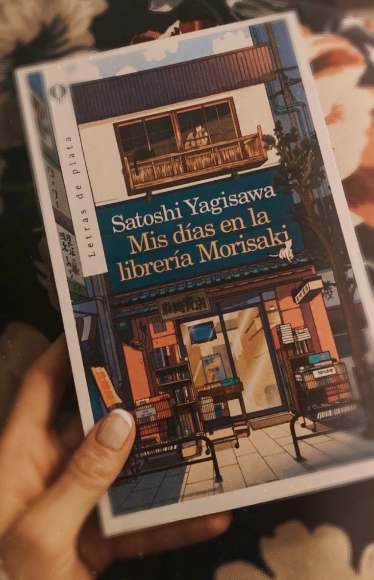 A veces, cuando la vida te da una bofetada, necesitas un refugio donde respirar hondo y buscar un nuevo comienzo..!! #DiaInternacionalDelLibro 📖 #LecturaRecomendada 📚