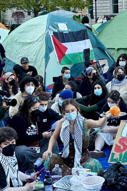 1 deeply impressed by these students who performed the Passover Seder in solidarity with the Palestinian people. Their protest is important on so many levels and one can only hope they succeed in transforming US foreign policy. And yet, their image also demonstrates how far