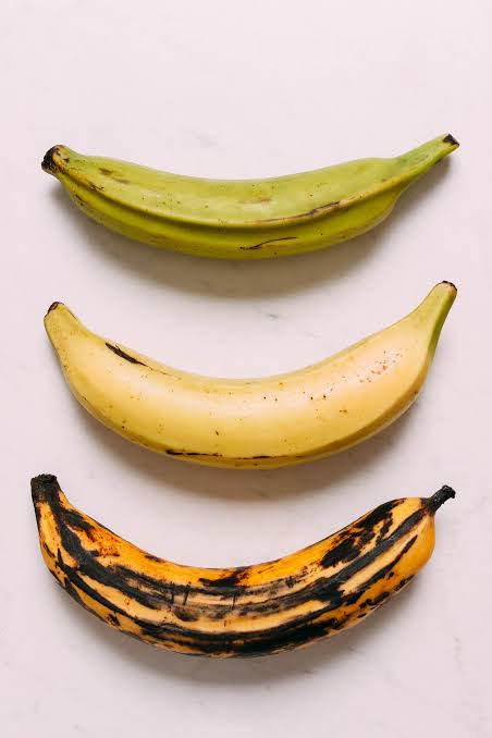 ayoest2010's tweet photo. Warning: Don't be deceived! 

What we believe is ripening, is actually spoiling before our eyes.

Remember, a spoiling plantain is not a promise of sweetness, but a warning of waste.

Don't let your resources, time, or energy spoil due to neglect or ignorance. https://t.co/wxkUoX32ag