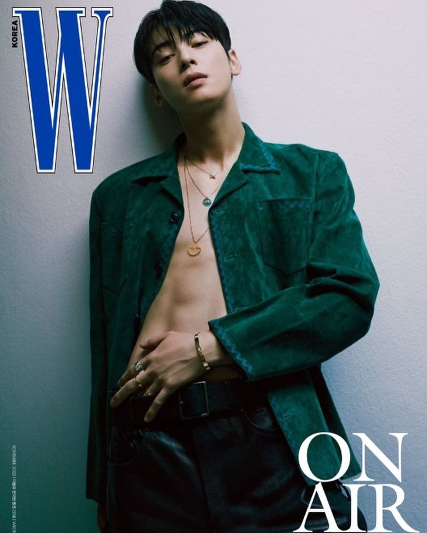 dragonya_'s tweet photo. ᅠᅠᅠᅠ
𓆩𓆪 it's a show time ✨
WKorea ON AIR Shoots 📸
ᅠᅠ https://t.co/K5zUsvDsLI