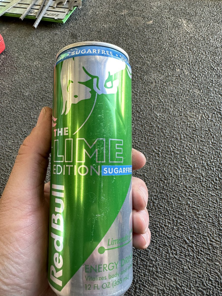 Pennerdoge's tweet photo. @redbull Bring it back https://t.co/OKCgNDEYZG