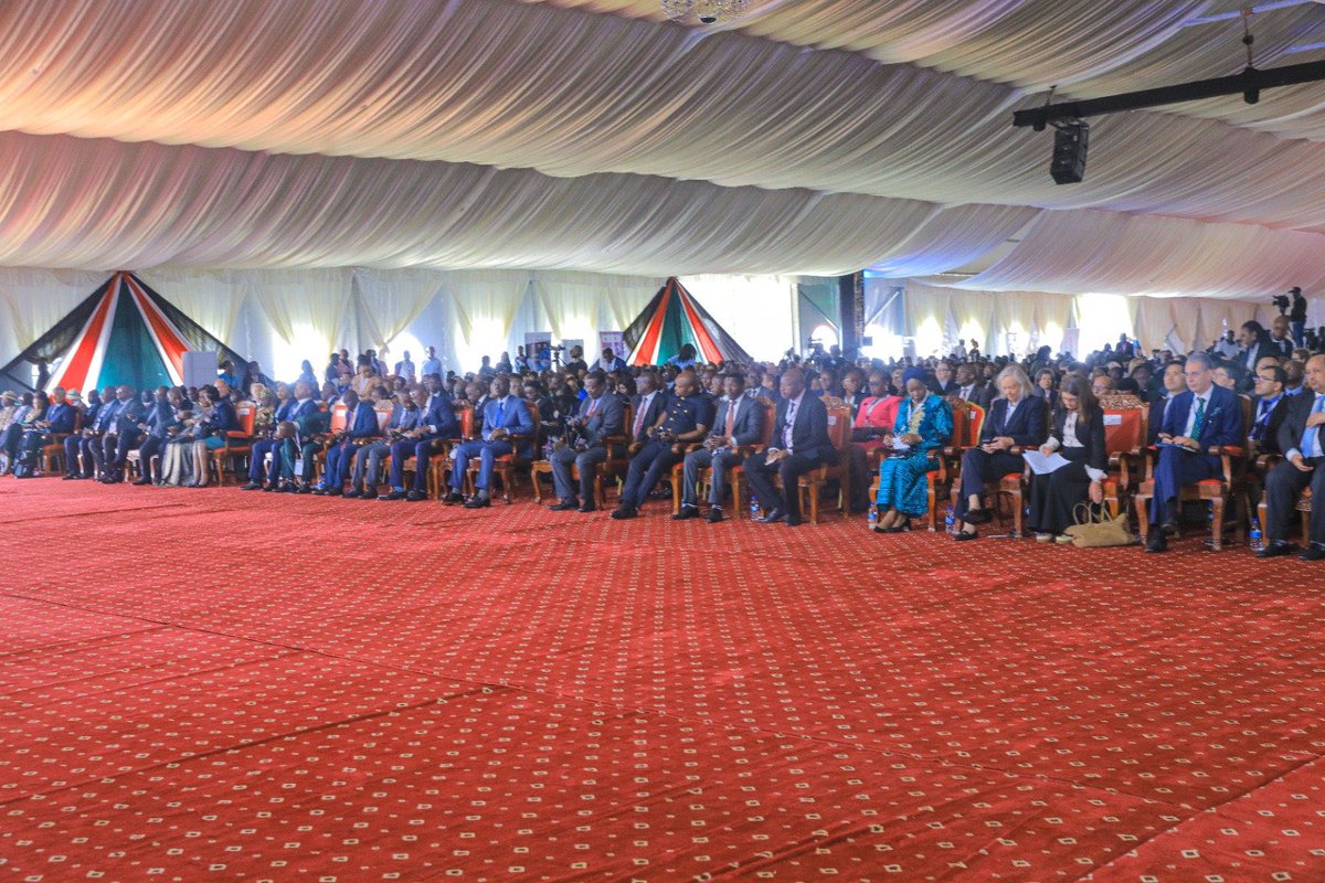 At the sideline meetings of the Connected Africa Summit 2024, MoCT State Minister H.E <a href="/DirieMP/">Ahmed Dirie</a> participated the Ministerial Roundtable, driving discussions on advancing connectivity and digital transformation across Africa. 
#ConnectAfricaSummit #DigitalTransformation  # kenya