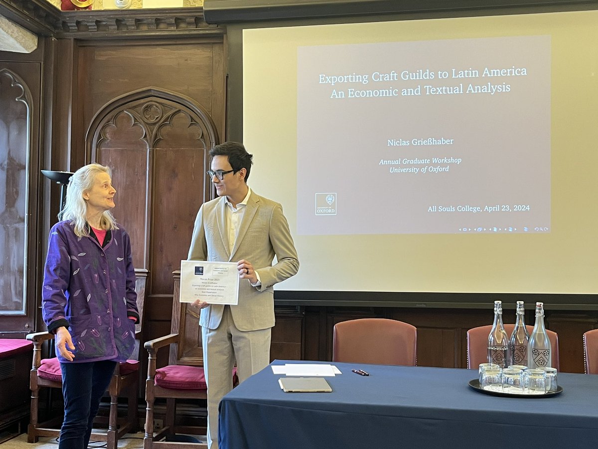 Huge congratulations to this year’s winner of Thirsk Prize for Best MSc Dissertation, Niclas Grießhaber, who just presented his innovative work that uses NLP to analyse craft guilds ordinances from New Spain and Peru. #econhist #twitterstorian