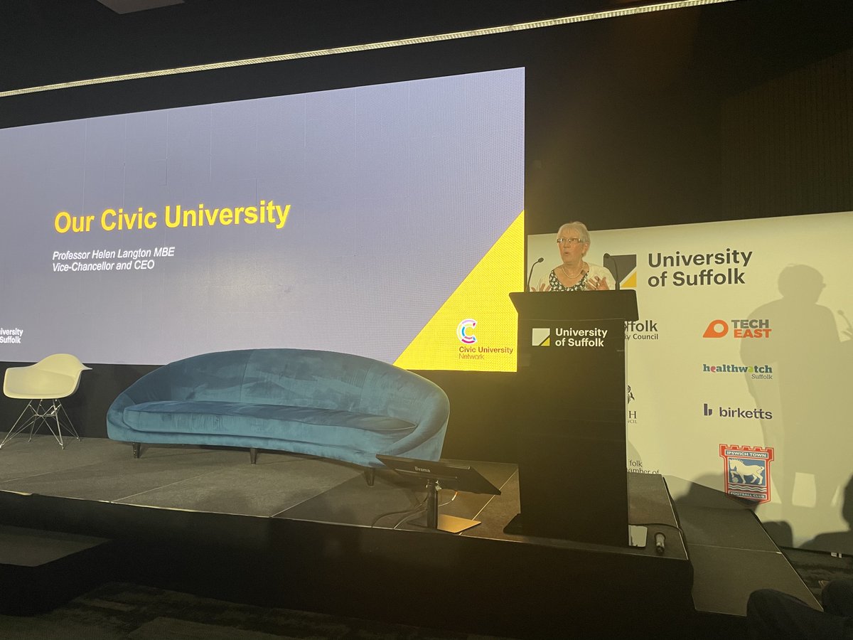 Great to launch our Civic University Agreement and share our economic impact numbers to a packed audience at The Hold this evening! Find out more on our website 👇 bit.ly/3JuXrlB & bit.ly/49JrBfK #HelloSuffolk #UniOfSuffolk