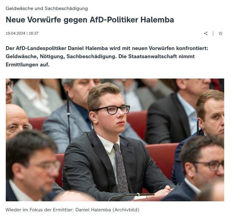 @Deu_Kurier @AfD Und auf der anderen Seite AfD-Mitglieder mit Dreck am Stecken: Landesverrat, Drogenmissbrauch, Geldwäsche Nötigung & Sachbeschädigung. 

DAS ist das wahre Gesicht der #HaltDieFresseAfD