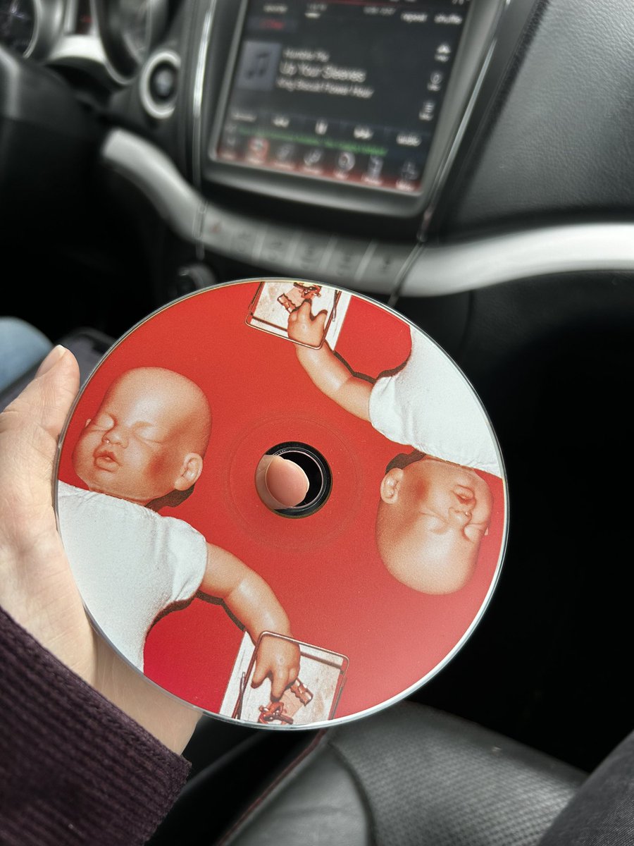 Rescued from my dads car today @HeartAttackMane