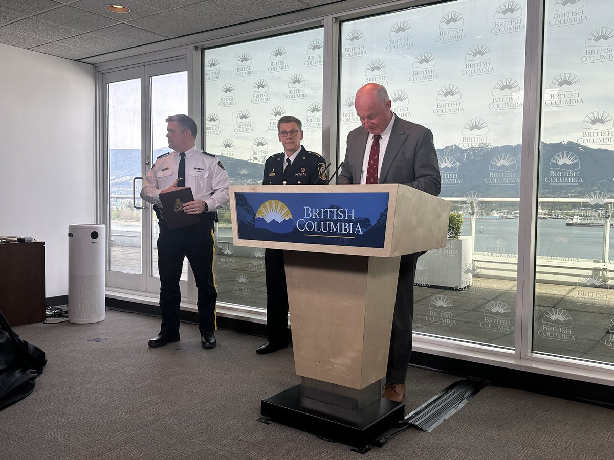 MonikaGul's tweet photo. #Breaking BC’s Public Safety Minister announces @surreyps will be police of  jurisdiction in Surrey on November 29, 2024. Announcement made alongside @surreyps and @SurreyRCMP. Latest on @CityNewsVAN. https://t.co/XqC3dvP3q6