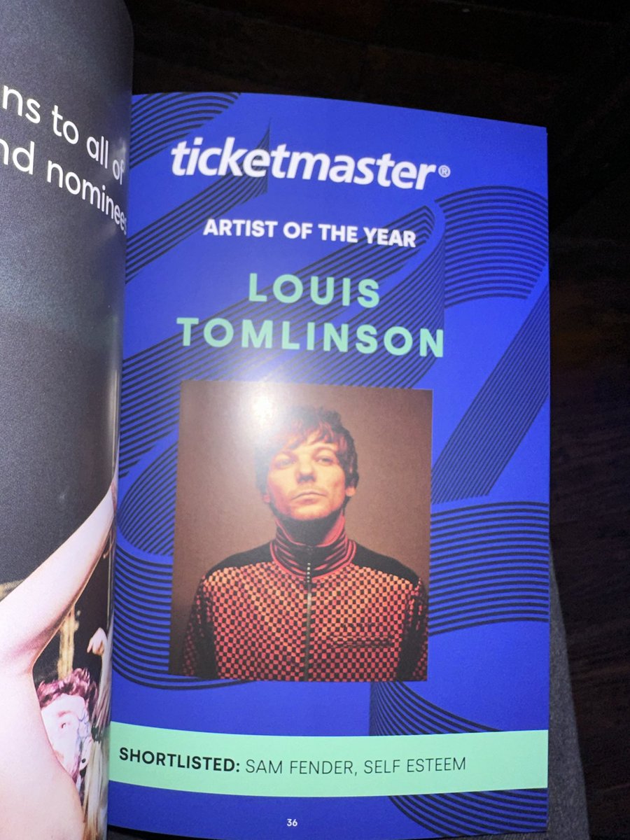 🏆| Louis has won ‘Artist Of The Year’ at the Northern Music Awards! Congratulations, @Louis_Tomlinson! 'This accolade celebrates the hottest acts of the year who have dominated festival stages and packed venues nationwide.' 📸: tammy28x