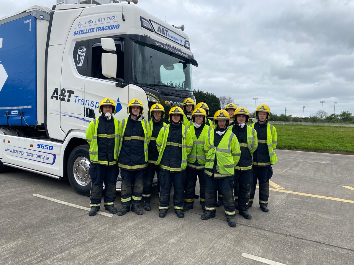 Thanks to Trevor from A&T Transport who kindly provided a HGV for familiarisation for the #DFBRecruits of Class 1/2024 The familiarisation of a HGV is an invaluable skill