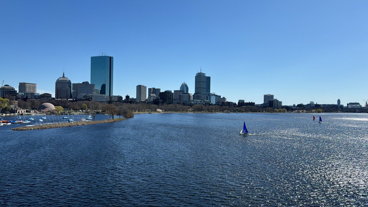 Nice view when walking to the #Broadinstitute
