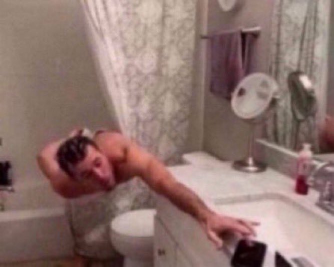 cowboylikesii's tweet image. Me with every song on #TSTTPD