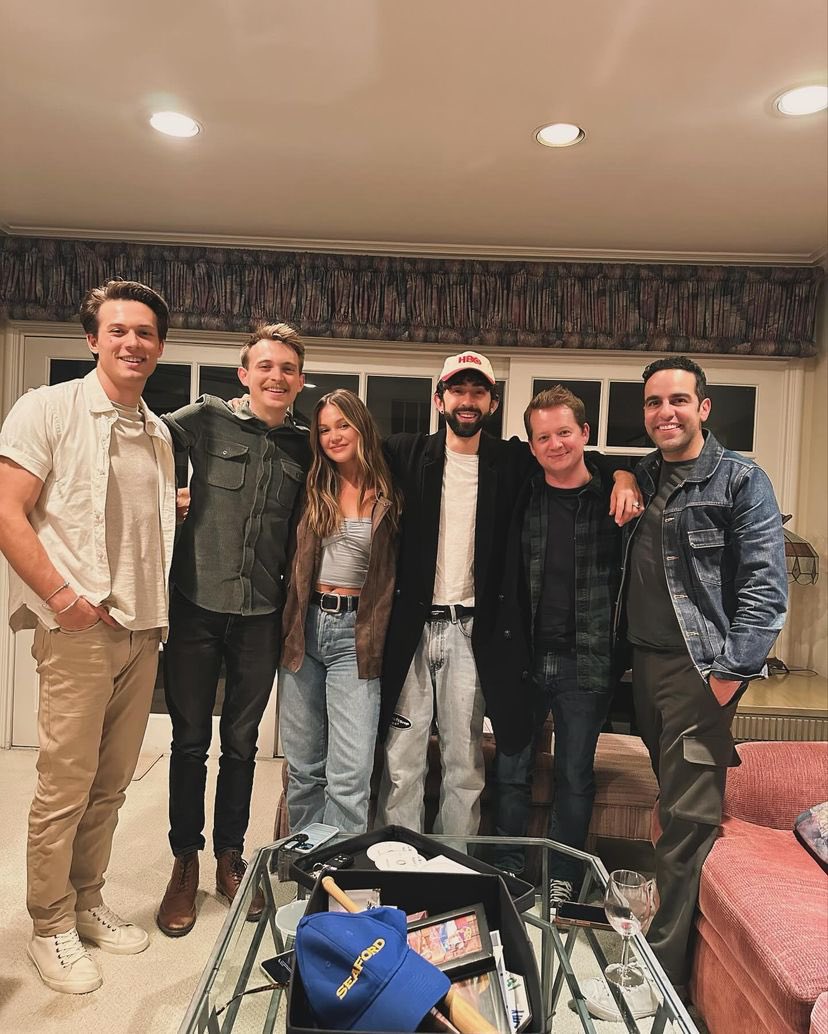 pjospercabeth's tweet image. this reunion just warms my heart 🥹💚 #kickinit #disneychannel