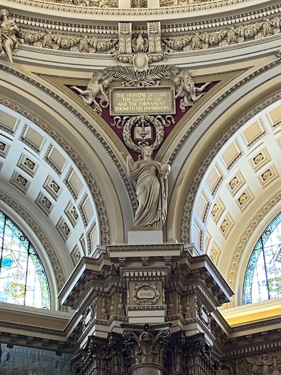 A beautiful sight to see the #LibraryOfCongress reading room. #WashingtonDC  #USCapitol #ClassicArchitecture