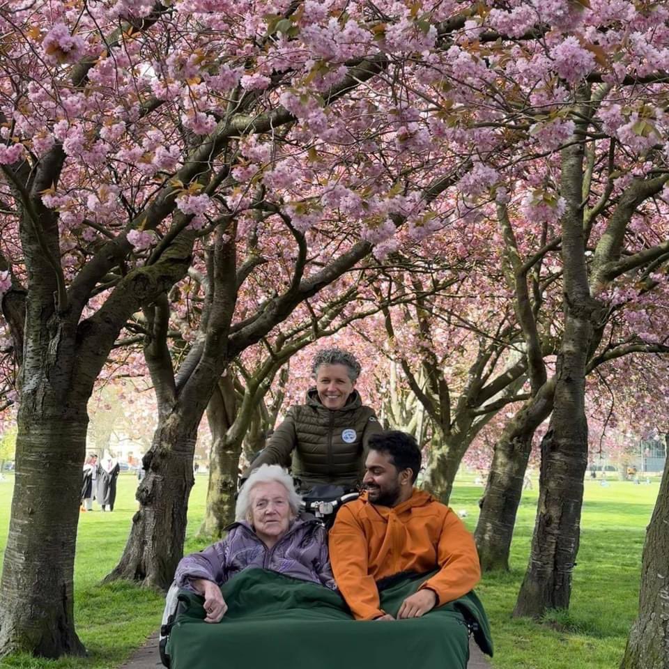 Joy Rides Edinburgh tweet media