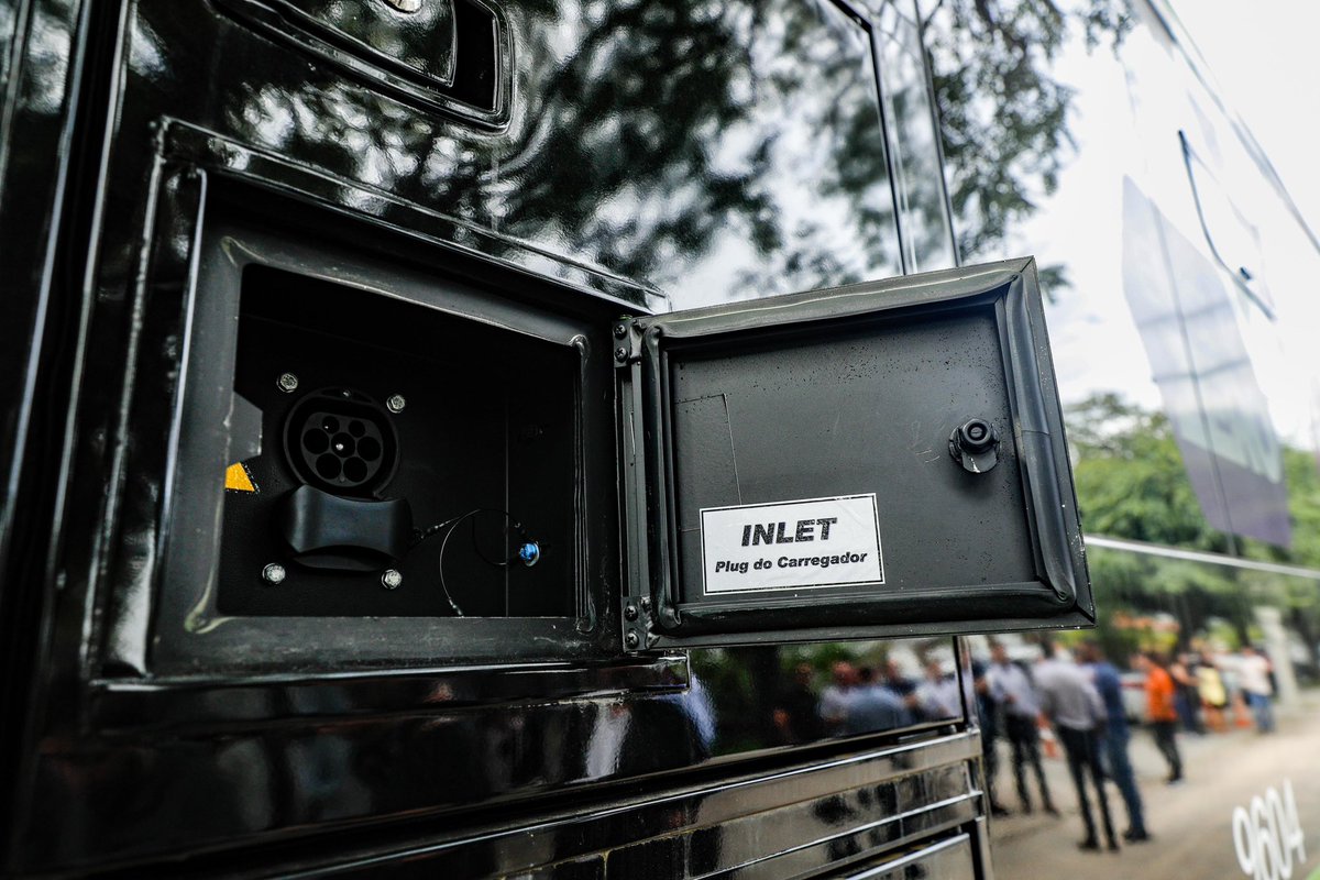 É fundamental o esforço por uma mobilidade urbana que reduza a emissão de poluentes, proporcione conforto ao passageiro e mantenha o valor da passagem acessível ao cidadão. 

📷 Pedro Piegas/PMPA