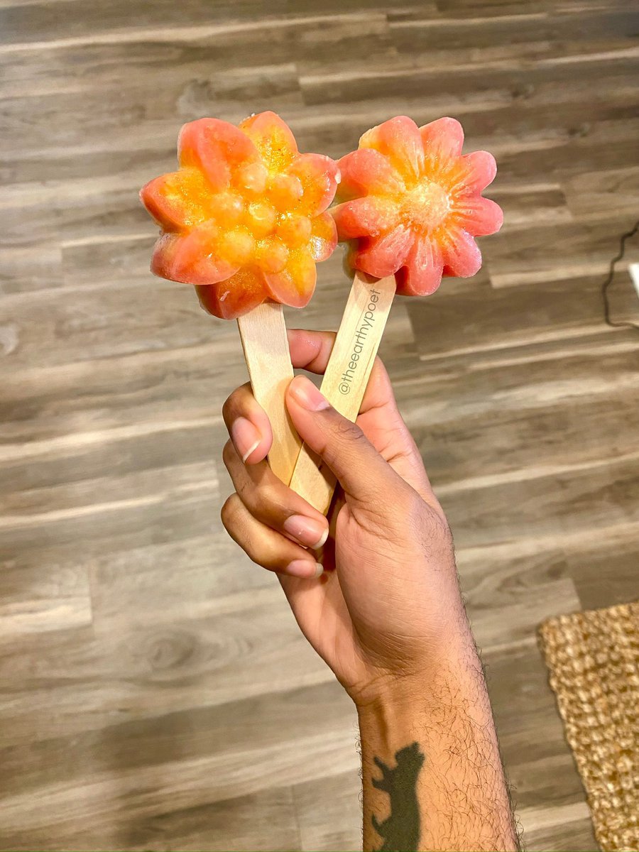 Pineapple, Watermelon & Tajín Popsicles 🍍🍉

Via .@carlathepoet