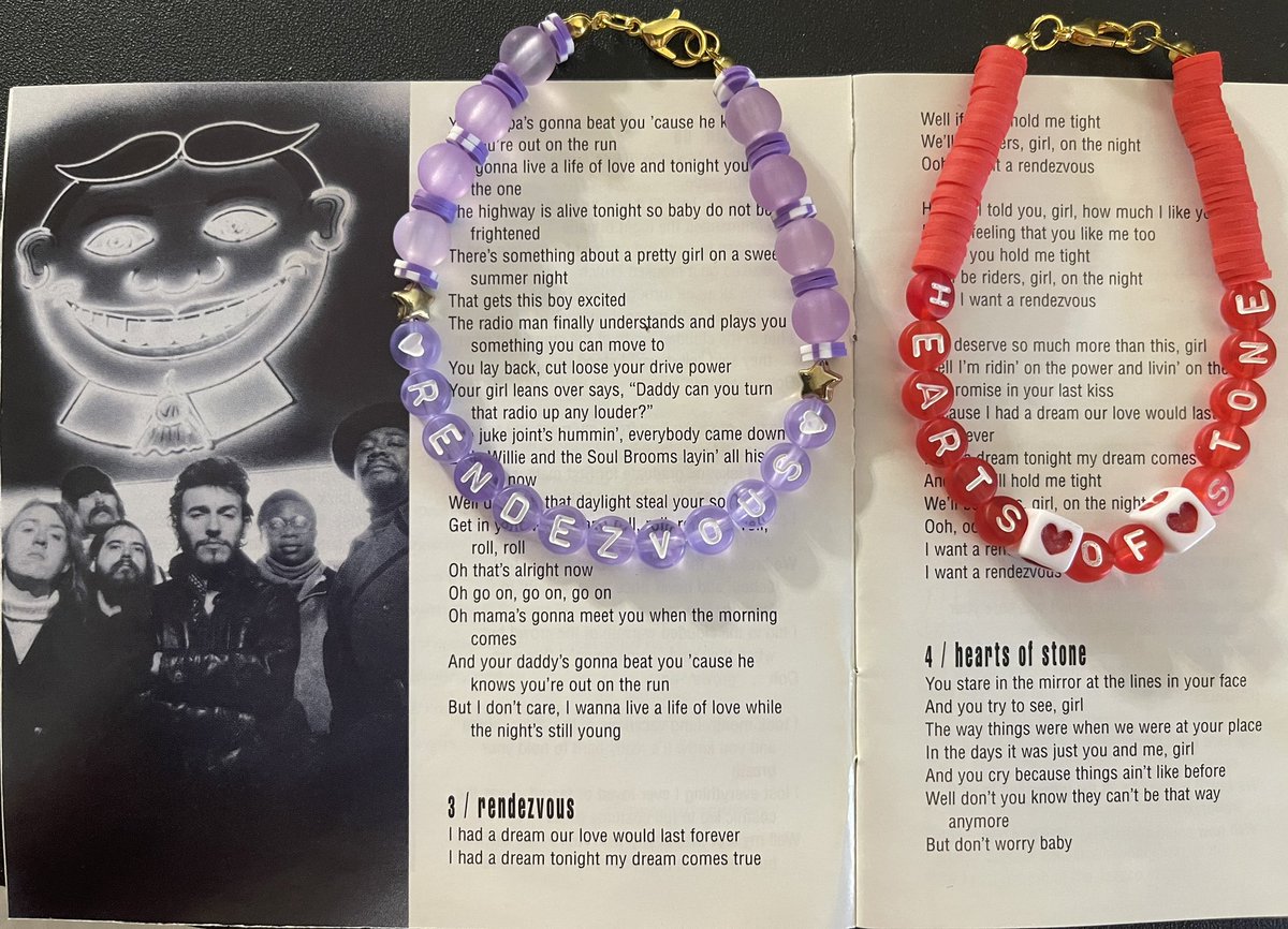 smithkc21's tweet photo. I want a rendezvous ‘cause this is the last dance, the last chance for hearts of stone. 💜❤️🎶
#Springsteen #FriendshipBrucelets #OnlyTheStrongSurvive #SpringsteenTour #EStreetBand #BruceBuds #SpringNuts #SpringsteenFans #FriendshipBracelets #Rendezvous #HeartsOfStone https://t.co/fx0K6vXWyX
