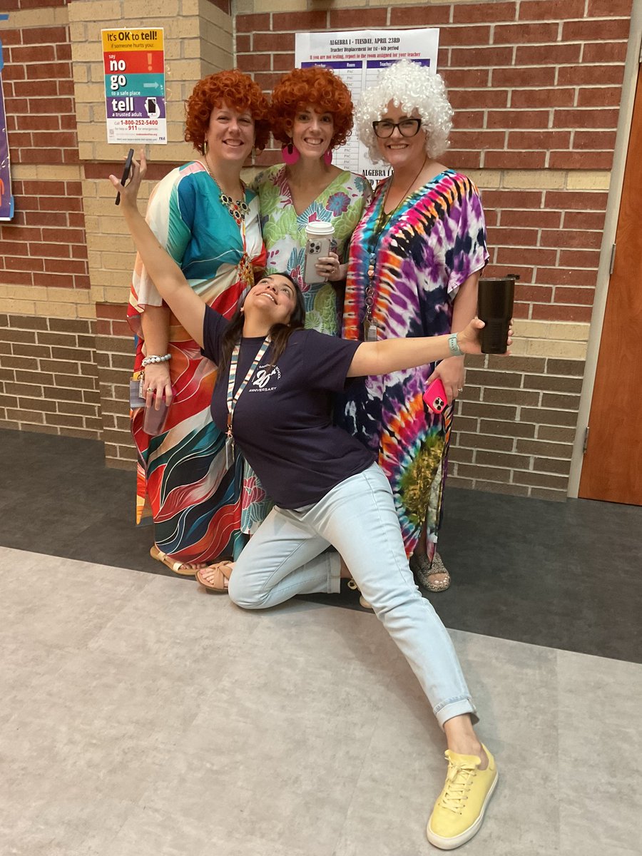 ebmorris89's tweet photo. Come and knock on our door, we’ve been waiting for you. @MRHSMavericks #seniorpromweek https://t.co/K8kpfOcJ5e