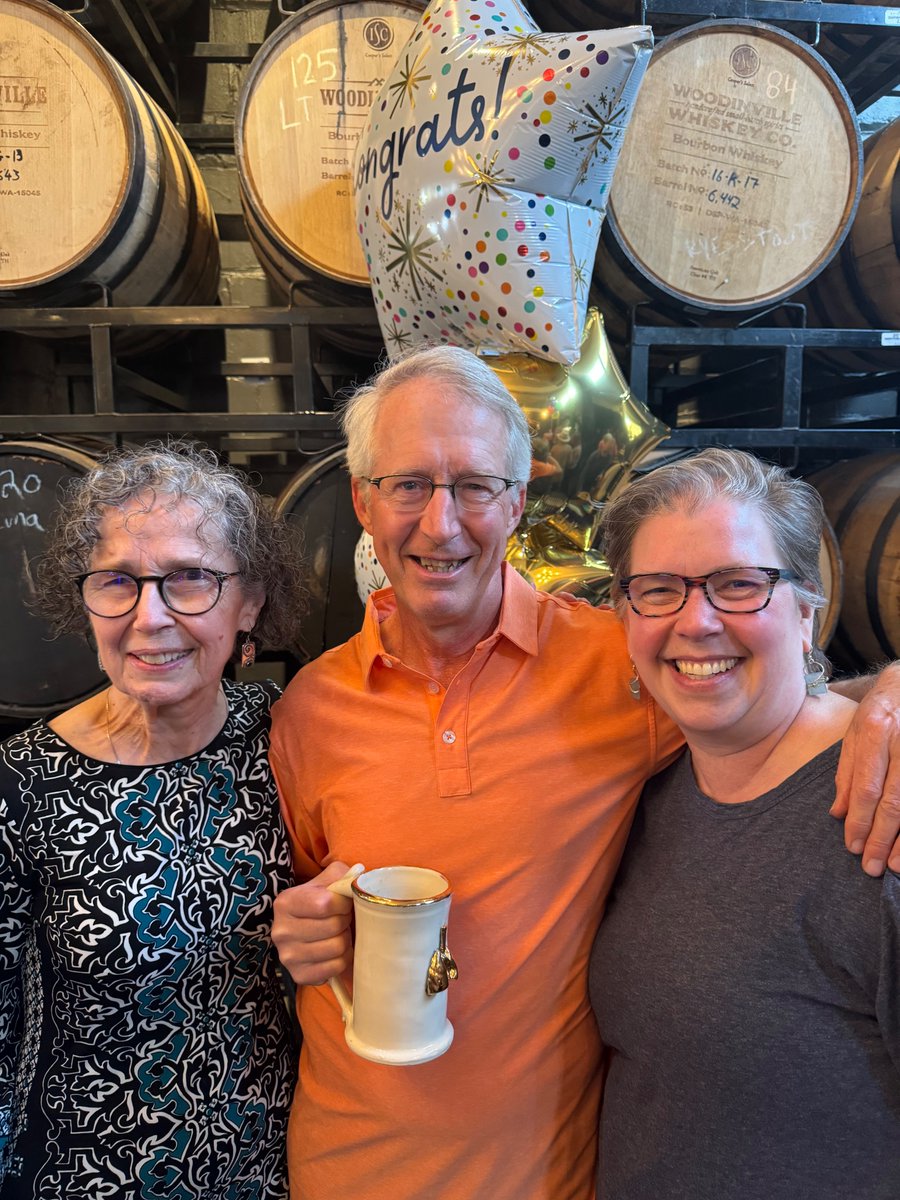 Last week, we gathered to celebrate Dr. @RobbGlenny for tirelessly leading @uwpccm for 23 years and welcomed Dr. @ReenaMehra0203!