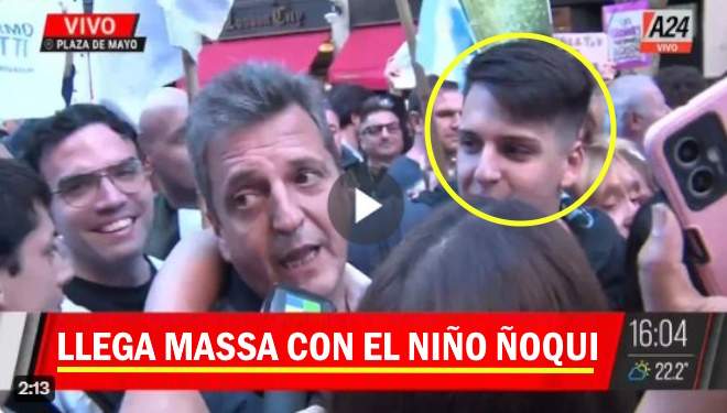 Massa #NiñoÑoqui
#MarchaUniversitaria UBA UADE