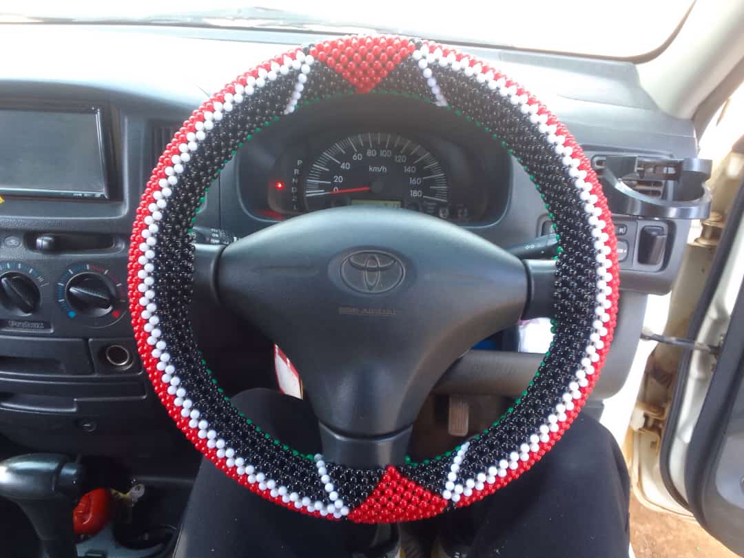 #VoteDejanGreg                                                                    Fashion Stylist  Of The Year
vote.2tokee.com/event/Kitenge%…