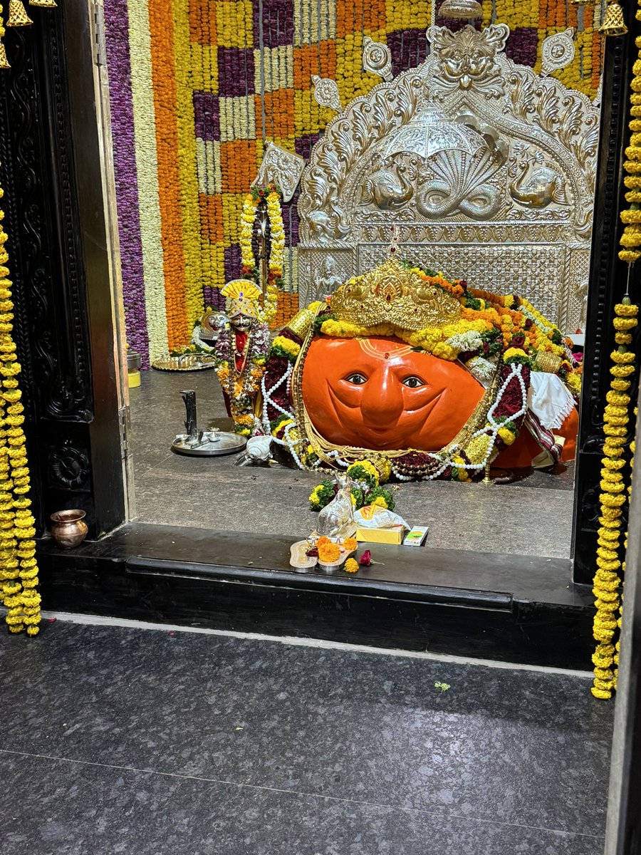 ShashankMengade's tweet photo. since i was born ive always visited mhasoba devastan kharavde (mulshi) on the varshik utsav day which falls on hanuman jayanti… what a great feeling… blessed ! 🙏🏼 https://t.co/spsBhw3tMV