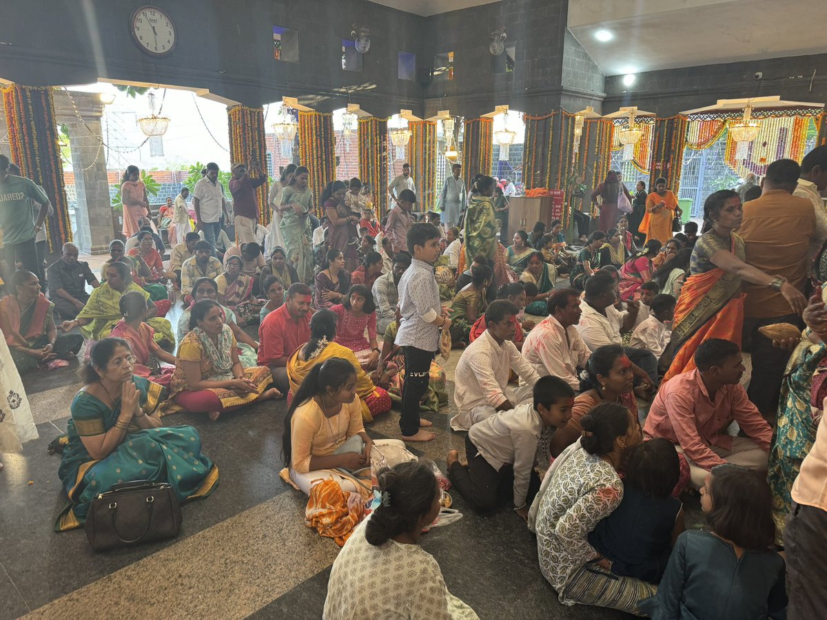 ShashankMengade's tweet photo. since i was born ive always visited mhasoba devastan kharavde (mulshi) on the varshik utsav day which falls on hanuman jayanti… what a great feeling… blessed ! 🙏🏼 https://t.co/spsBhw3tMV