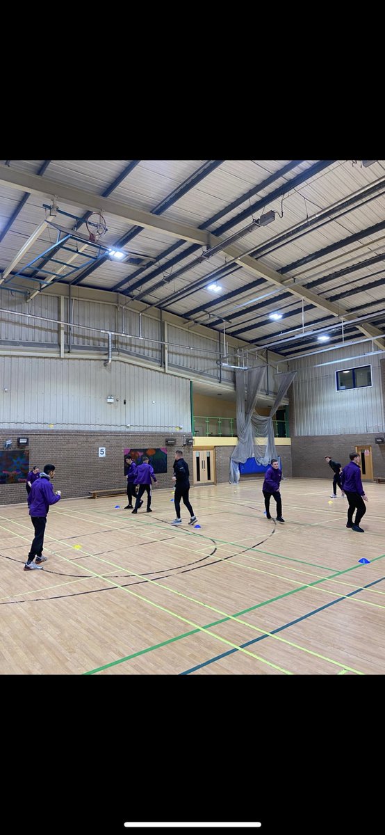 cvlifeeducation's tweet photo. #CvLifeEducation team working hard to be the best we can be @ staff training 🎾🏃‍♂️🤲 Today we focused on practical 🎖where we were in small groups delivering 10 minute inclusive drills to coaches 🌟

#Sport #PE #AT7 #development #SuccessMindset https://t.co/VDeNEJHA3j