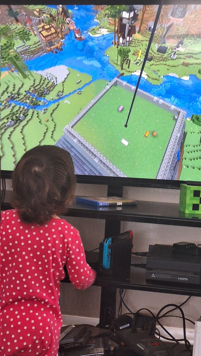 ItsImmies's tweet photo. @theskizzleman 
Finally, I got around to watching your latest video. I think my kid enjoyed your video as well. https://t.co/gncY7hsdEV