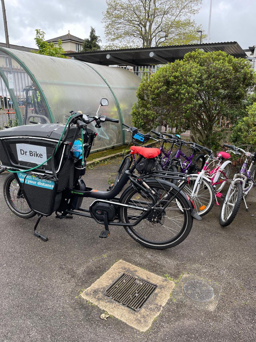 Big shoutout to @DrBike_Lewisham for spending the day at Grinling Gibbons, ensuring our children's bikes are safe for the roads! Your dedication to bike safety is truly appreciated. 🚲🛠 #DrBike #BikeSafety #GrinlingGibbons #CommunitySupport