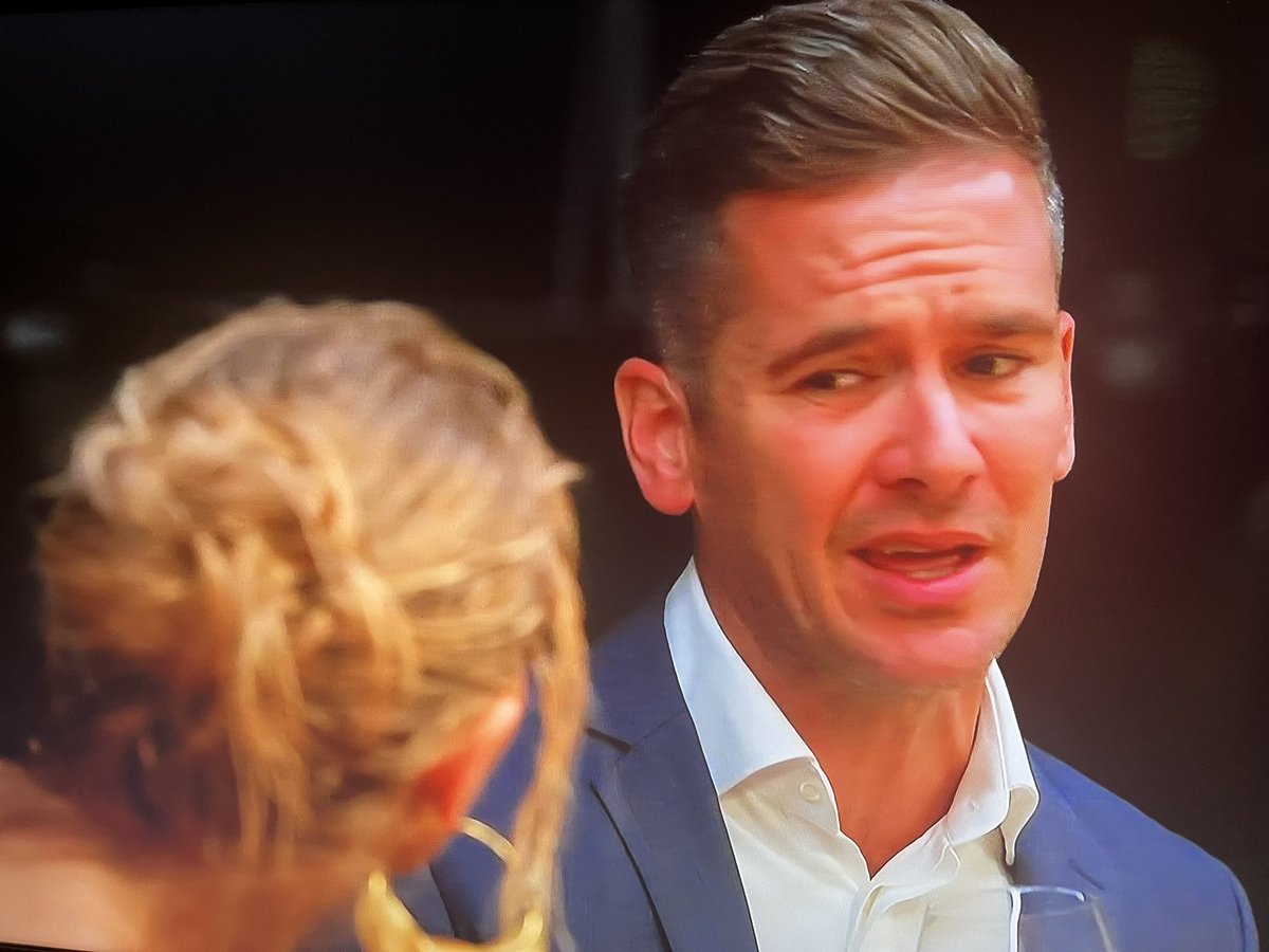 ‘That’s your opinion which I don’t care about anymore.’

Jono’s fucking brutal. We thought he was dull but he actually a massive dickhead.🤬 #MAFSAU🤵🏾