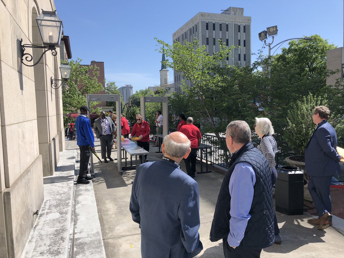 liz_lines's tweet photo. Metal detectors in place at @MaconBibbCounty City Auditorium for @macon_chamber #StateOfTheCommunity with Mayor @Thankslester1 Miller. Program begins at noon. @maconnewsroom @mercerccj https://t.co/GenTa0Qsgv