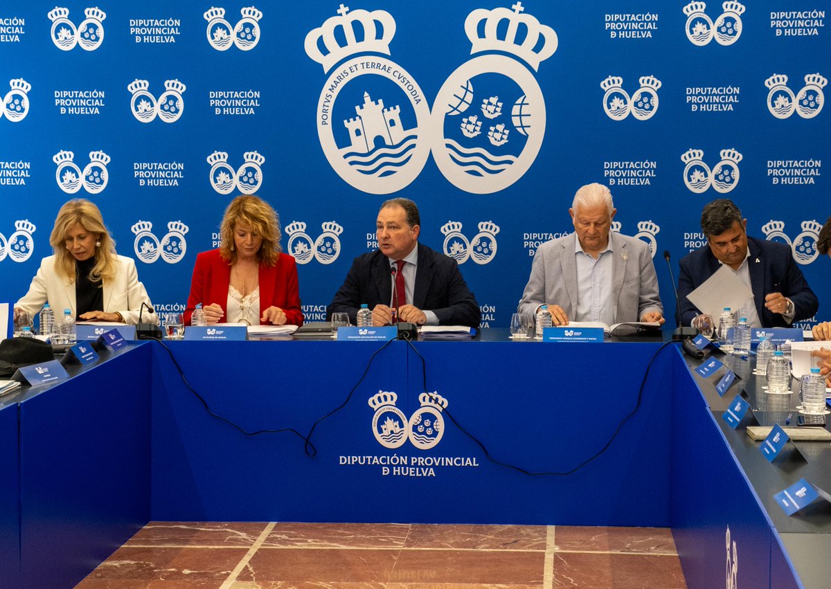 ▶️El gobierno español se ha comprometido a mejorar las conexiones ferroviarias de Huelva con Sevilla y Madrid. Según la subdelegada del gobierno, en un plazo de dos años y medio. ▶️ huelvatv.com/2024/04/huelva…