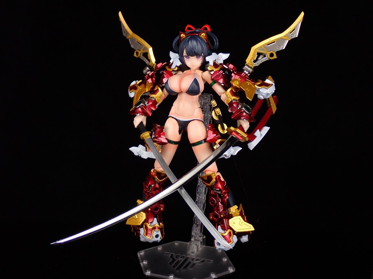 samuna155's tweet photo. バスタードールナイト　ビキニサムライ風カスタム
完成しましたー✧＼\ ٩( 'ω' )و /／✧
ビキニアーマー的なの作ろうとしたらビキニとアーマー的なで武者甲冑風味の方向になりました。塗り分けた結構大変でしたが良く出来たと思います。
(1/4)
#メガミデバイス https://t.co/3lPpgoVLdW