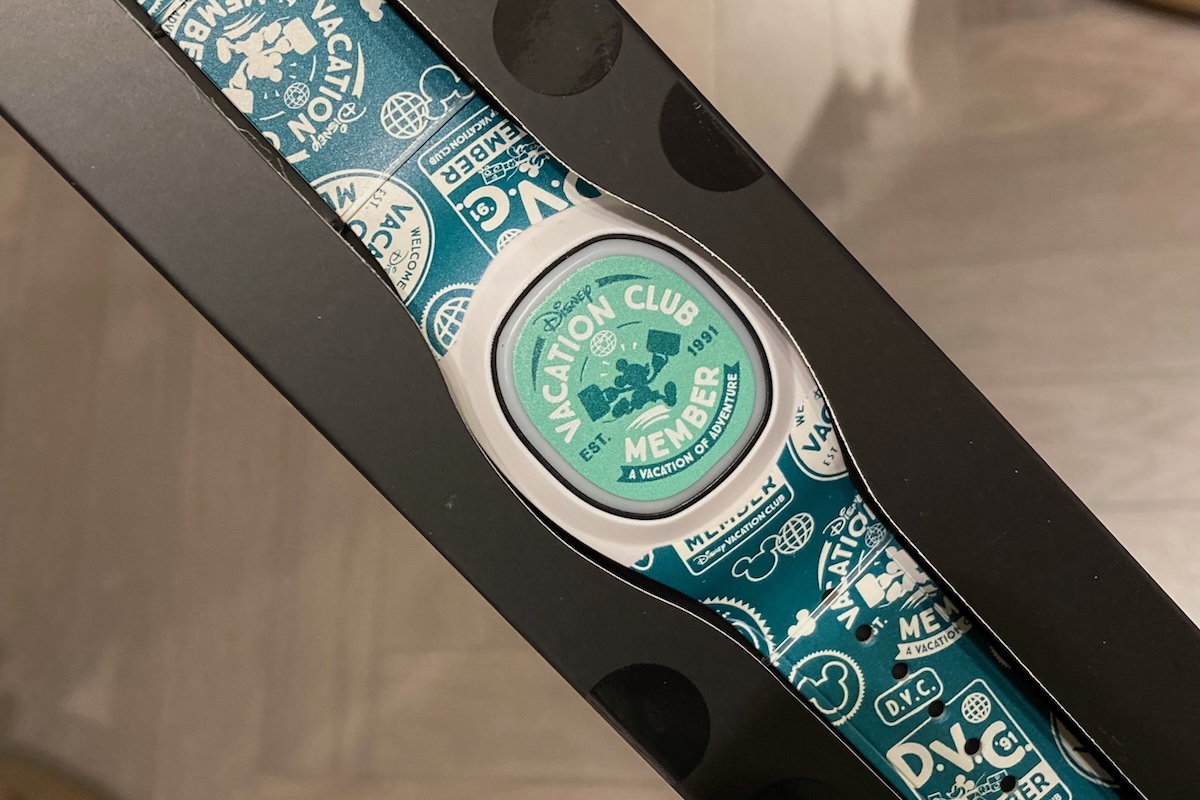 New Teal MagicBand+ Debuts for Disney Vacation Club Owners: Disney Vacation Club has been refreshing the lineup of members-only merchandise in recent weeks, and there is now a MagicBand+ to match.  dlvr.it/T5vYZQ