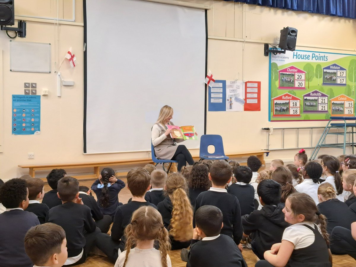kirstyljones's tweet photo. Such a joy to read to children at @hogarthlead for the #BigReadingChallenge, raising awareness and money for the Nottingham Imagination Library 📚 The children were so engaged and we all loved the stories! If you can, please donate to: https://t.co/KlZbfsEs1x https://t.co/s4uP65y2yd