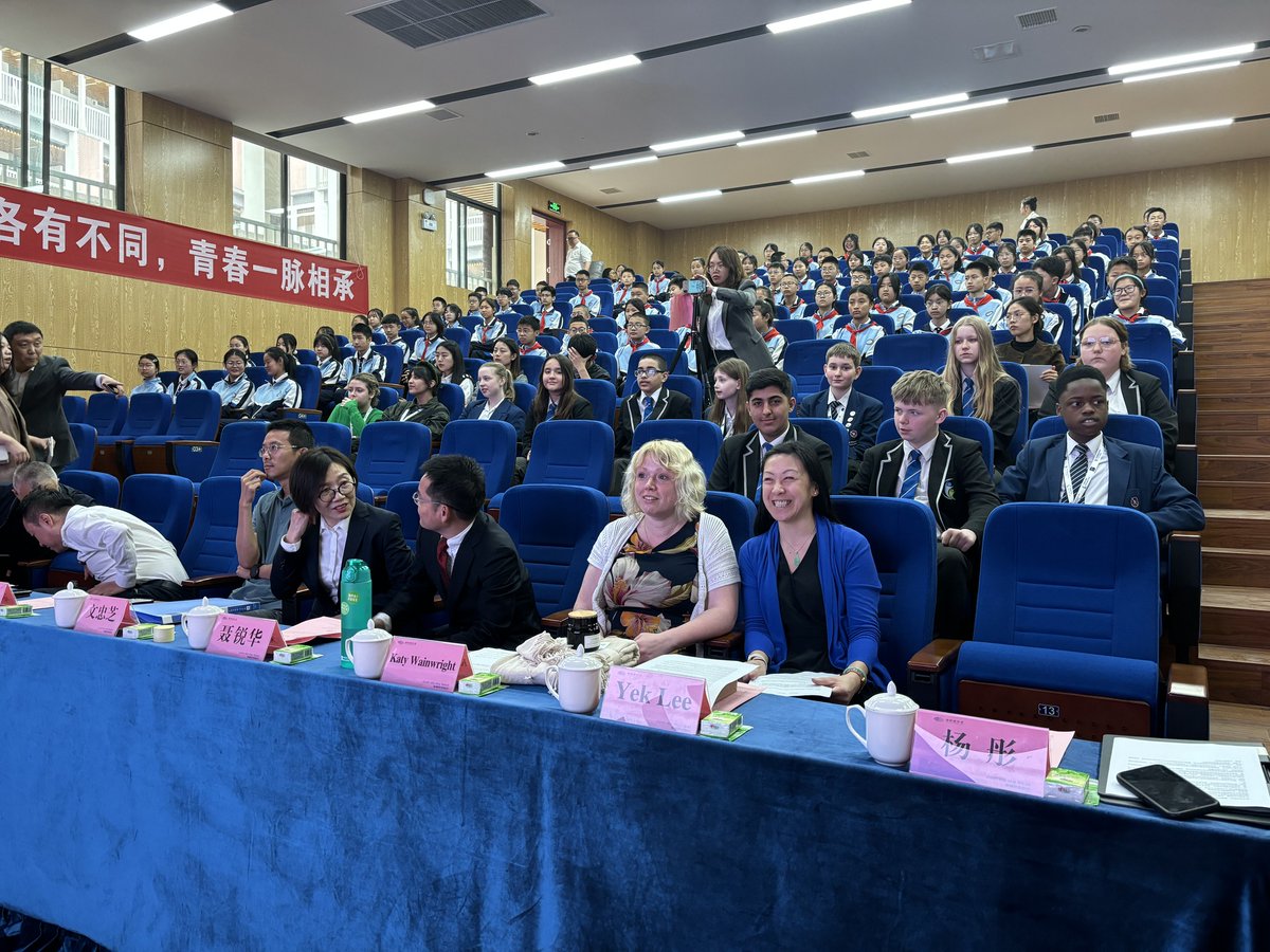 Greetings from Hupan Road Middle School! 🇨🇳 Today, secondary students from <a href="/FFEduTrust/">Frank Field Education Trust</a> have landed at <a href="/BirchesHeadAcad/">Birches Head Academy</a>'s sister school for what promises to be an exciting few days ahead! #GlobalConnections #CulturalExchange #LearningTogether