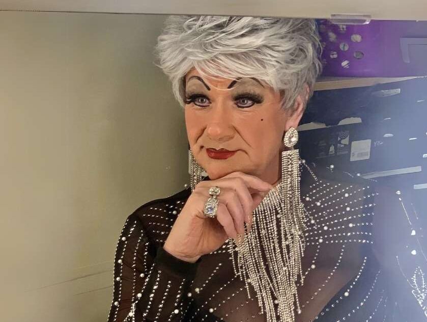 Farewell Miss Jason: Brighton’s Beloved Drag Performer Dies Read more on Sussex.News ➡️ bit.ly/44e7ZPV