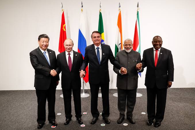 Breaking 🚨🚨

BRICS is planning to create a #Crypto stablecoin for global trade settlements.