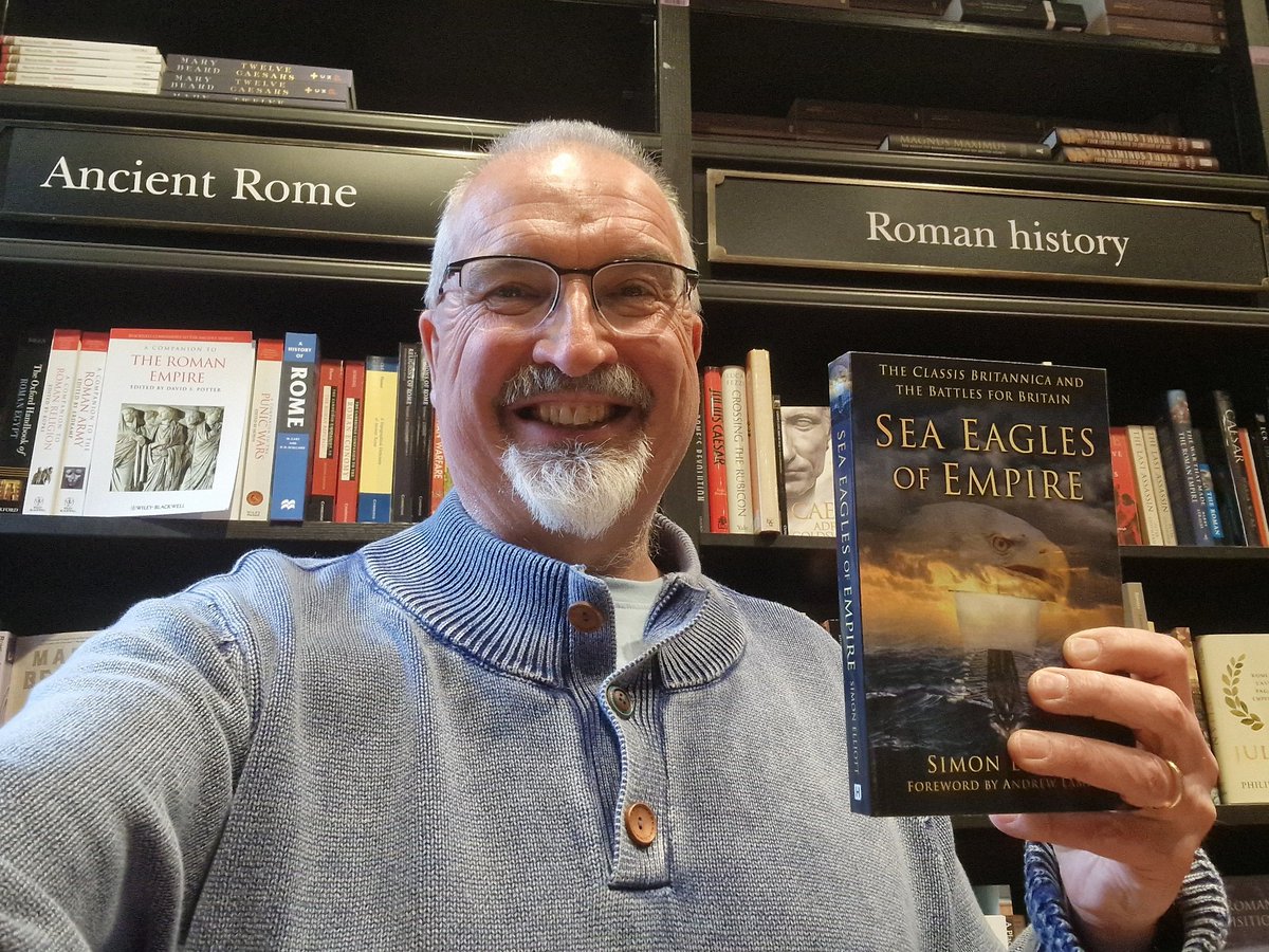 Great to sign copies of Roman Conquests thru ace @penswordbooks and Sea Eagles thru @HistoryPress at lovely @Waterstones in Gower Street! @ArtsHumsUniKent @BAR_Publishing @AC_NavalHistory @TheAncientWorld