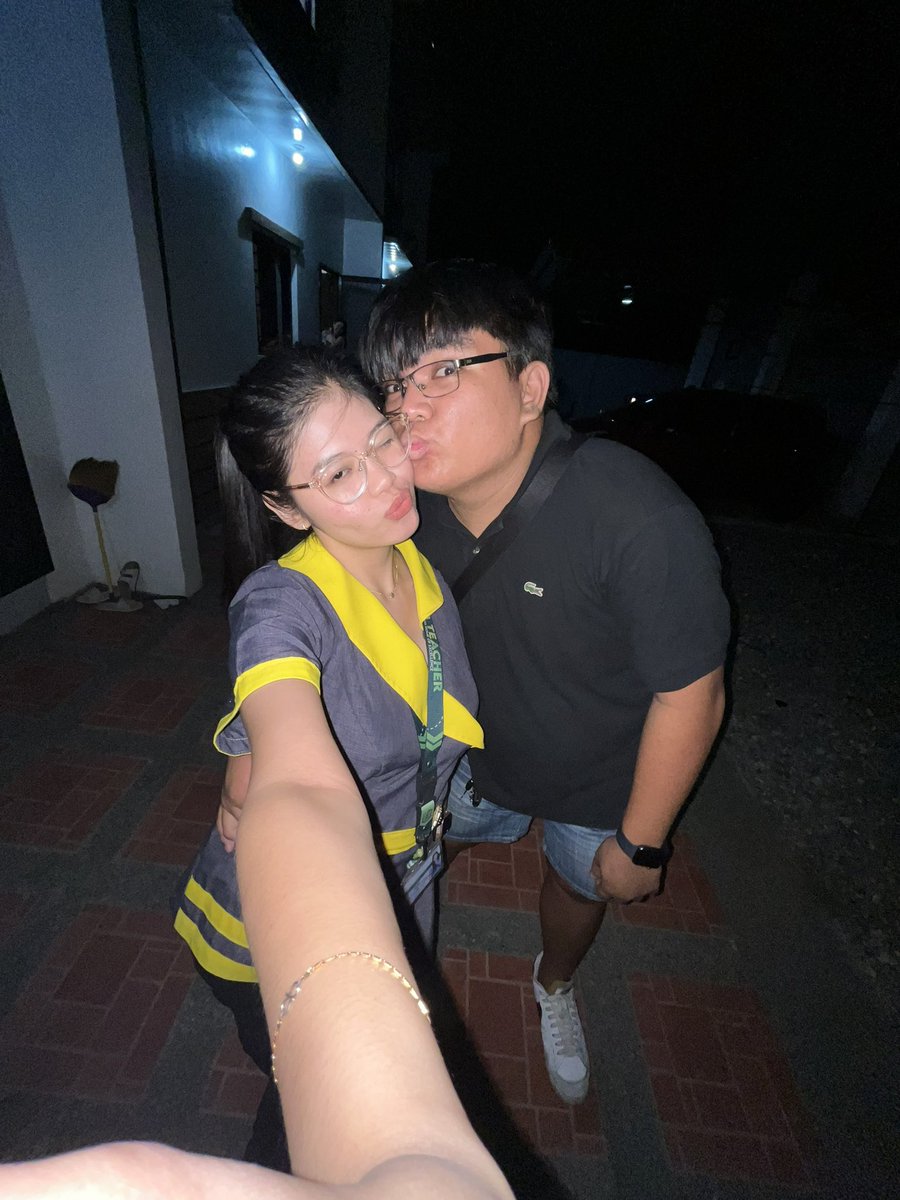Angeloveee__'s tweet photo. 50th 🫶🏻 happy monthsary love!! thank you for letting me feel and experience the love I only used to prayed for back then. i love you will all my heart, love! 🥹😘❤️@sdnysnglng https://t.co/3wXSdcDdlC